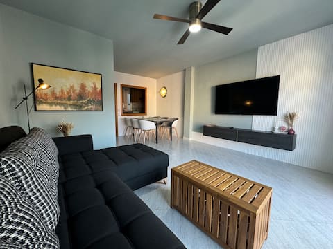Top Airbnb: Apartment with views in downtown Cullera en Cullera
