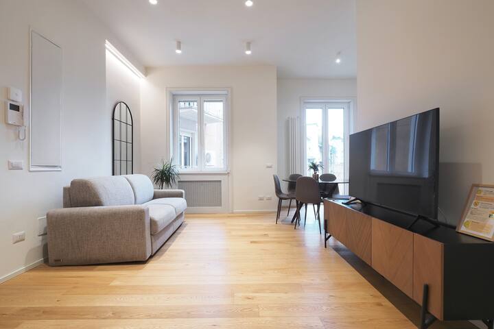 Luxury Missori Apartment III