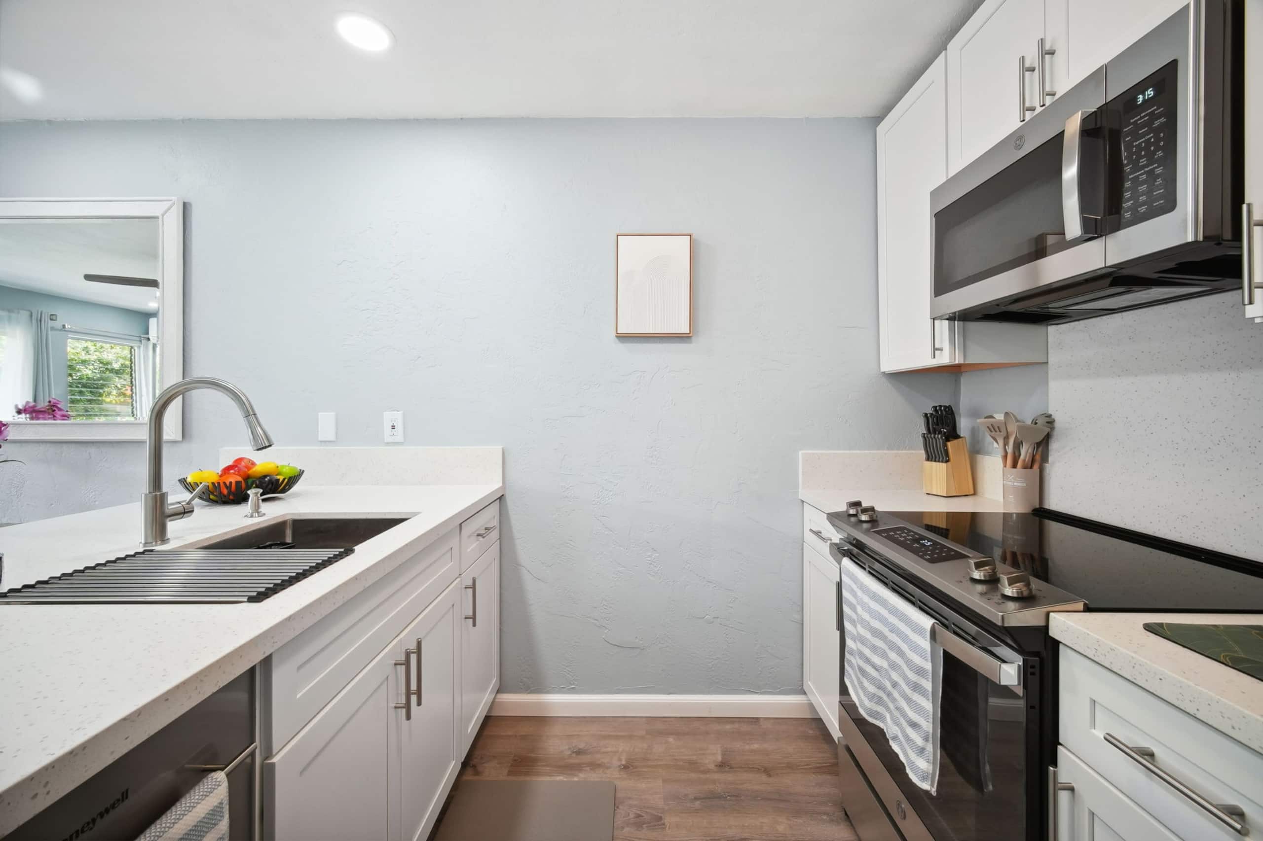 Fully remodeled condo in Kapa'a! - Photo 5