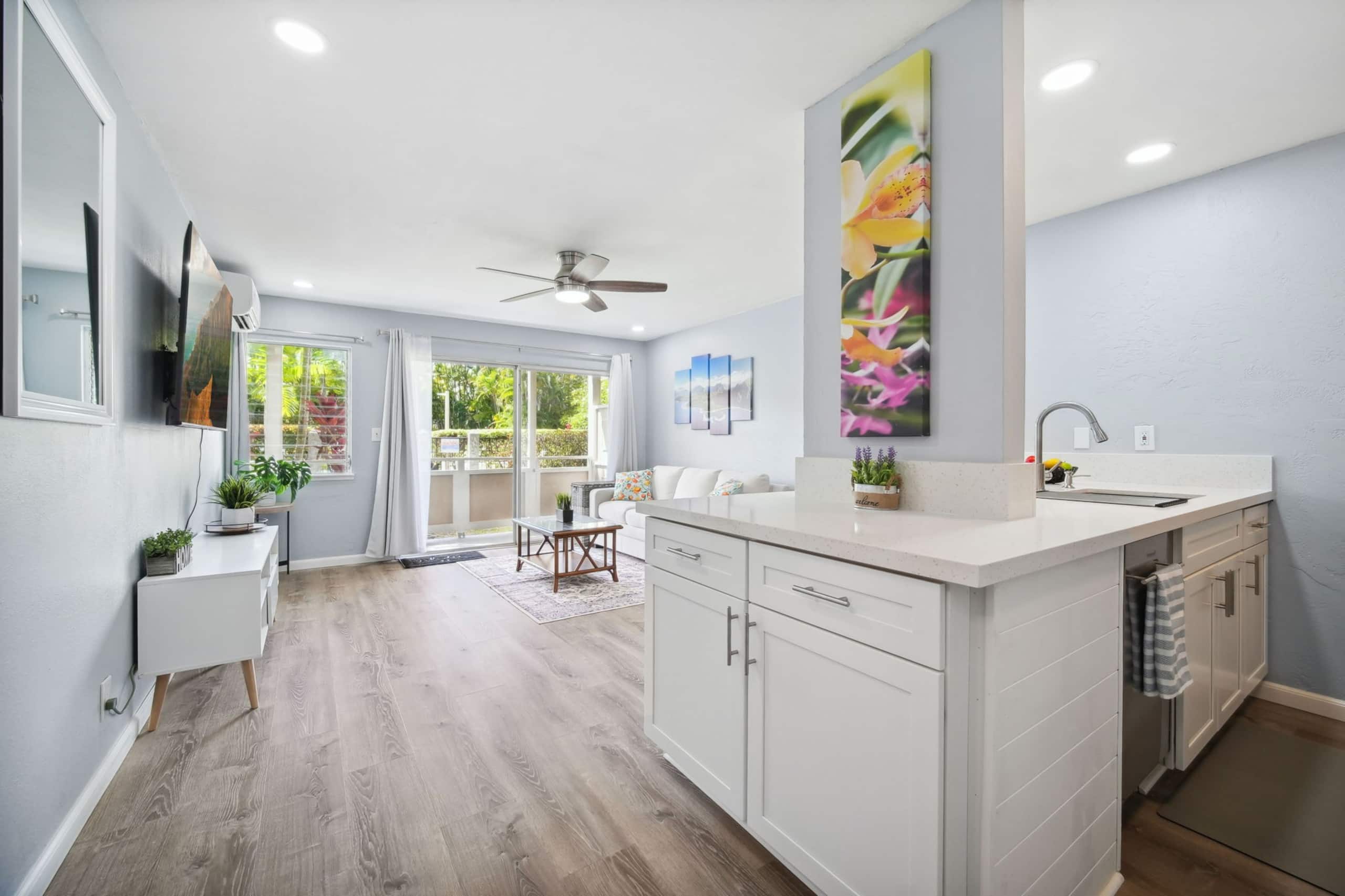 Fully remodeled condo in Kapa'a! - Photo 11