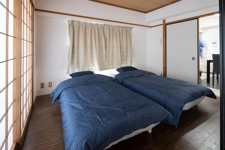 საძინებელი 1