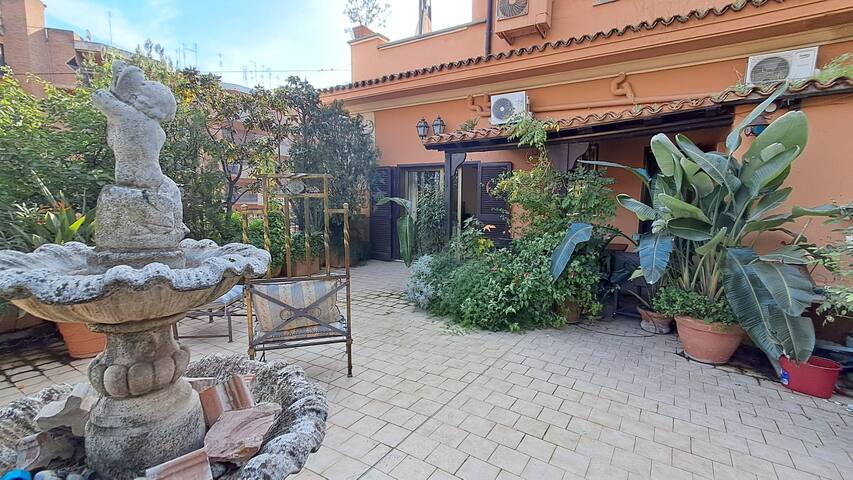 Luxury Trastevere Terraces gallery image 5