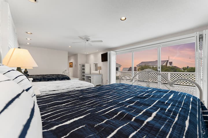 Schlafzimmer 6