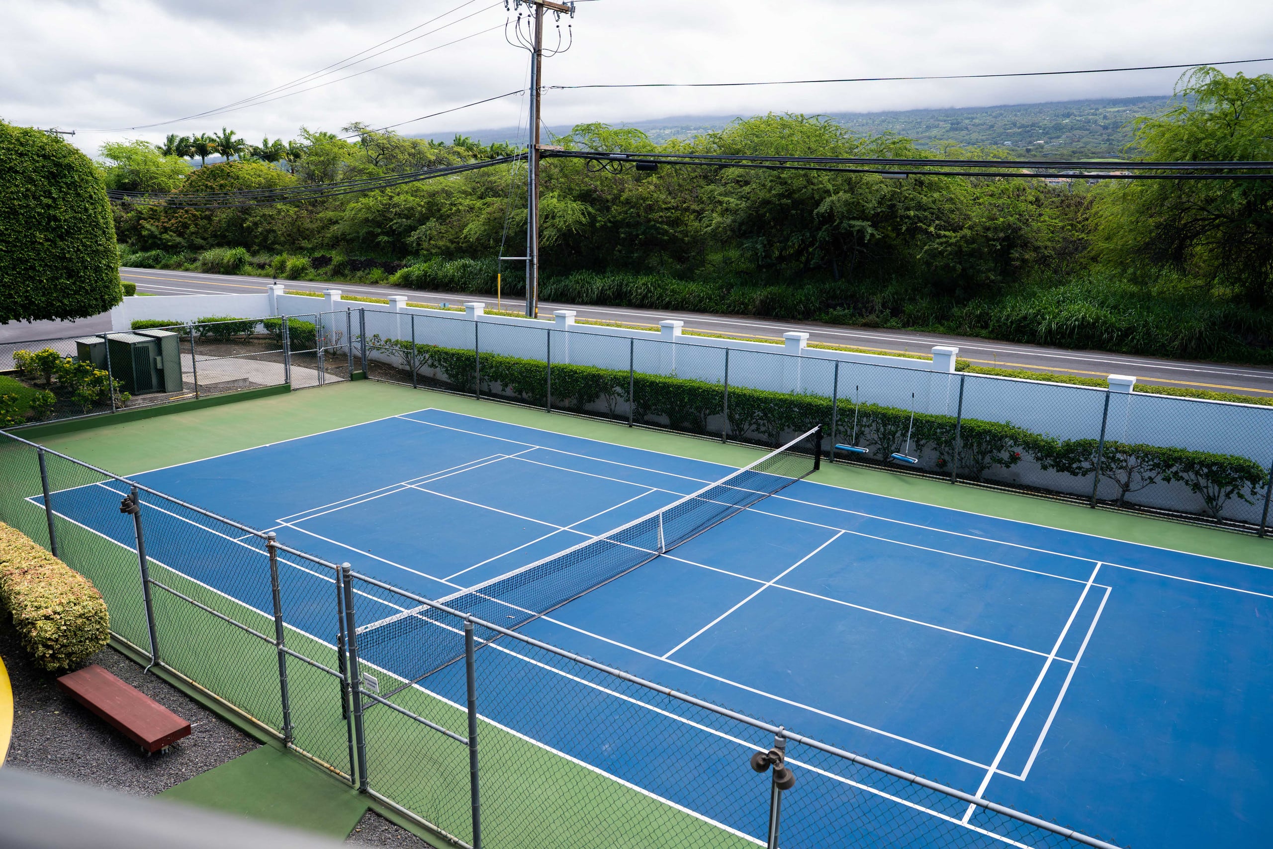 Condo in Kailua-Kona · ★4.79 · 2 bedrooms · 2 beds · 2 baths - Image 24
