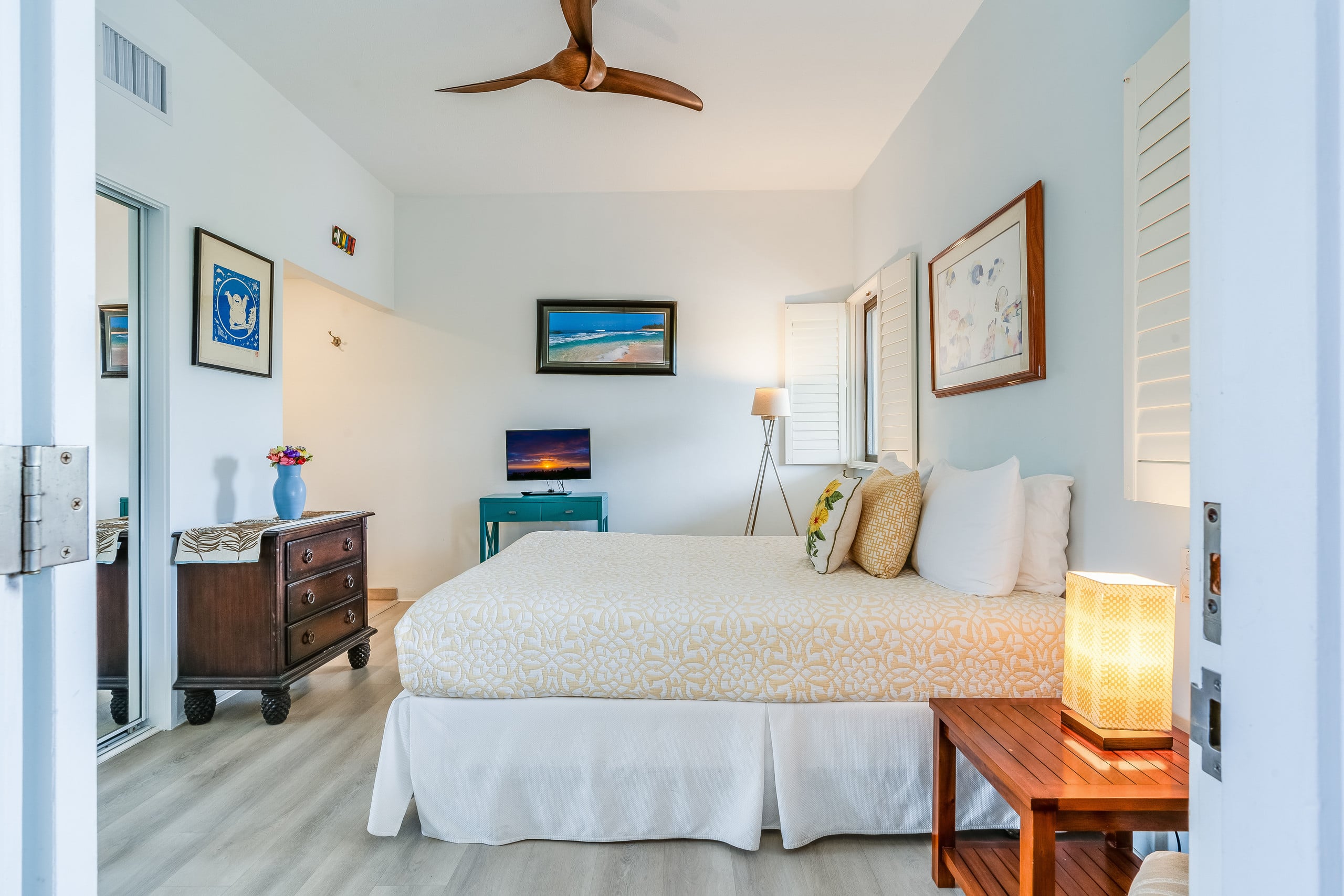 Condo in Kailua-Kona · ★4.79 · 2 bedrooms · 2 beds · 2 baths - Image 13