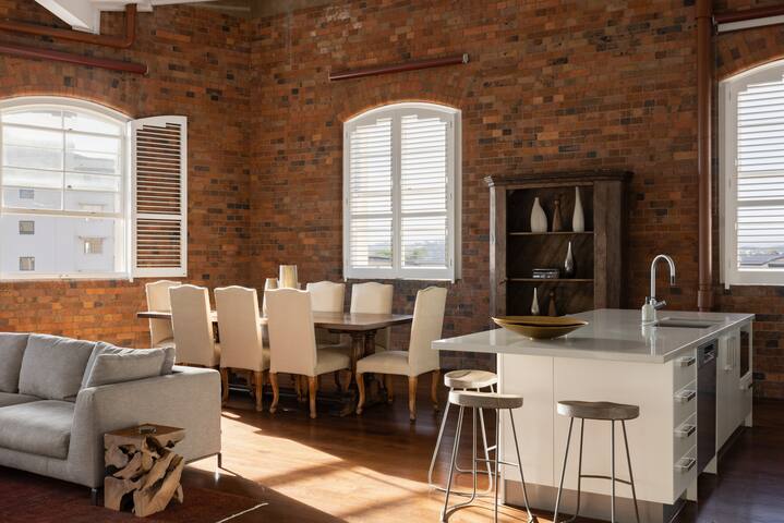 The River Loft gallery image 3