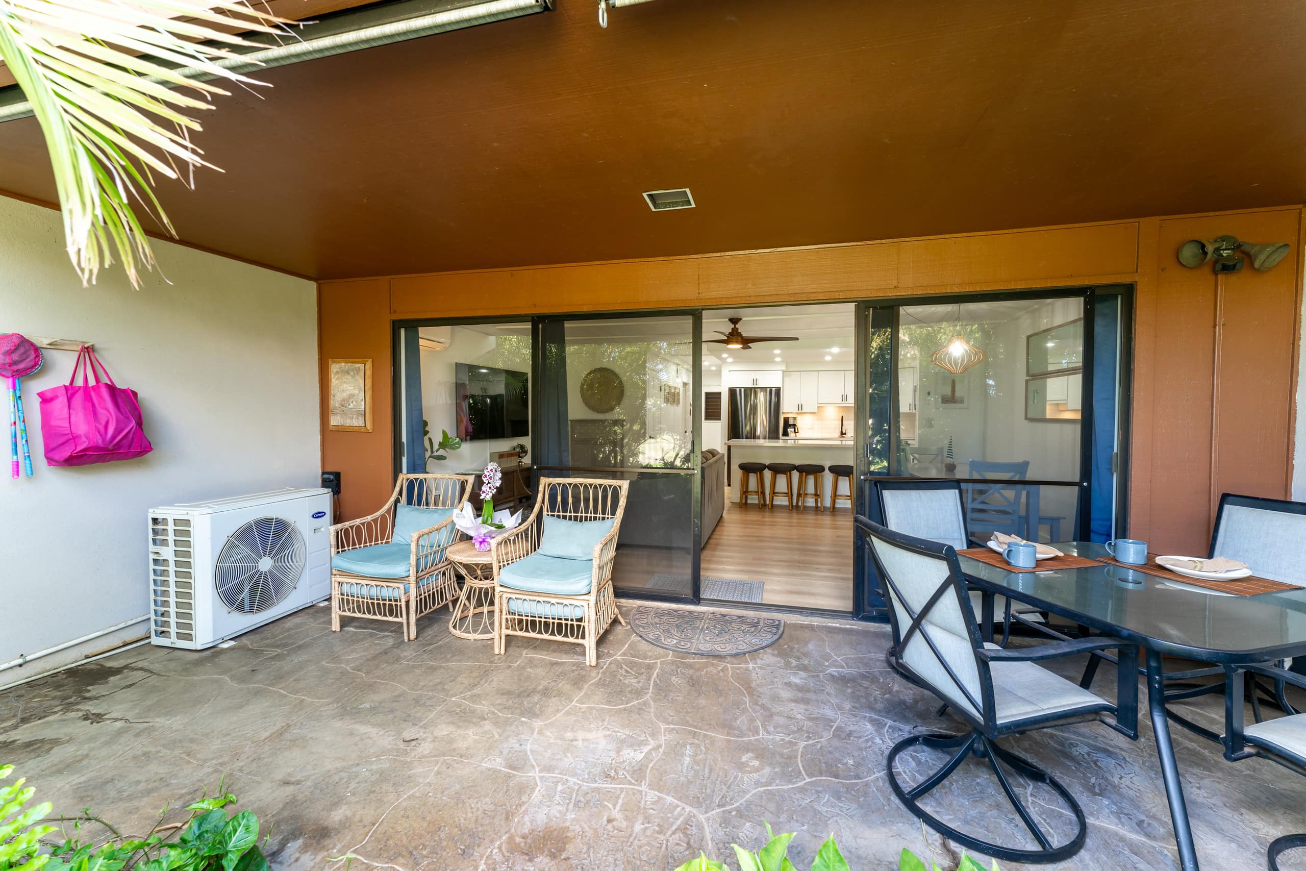 Summer Maui Modern Cute Chic Beach Retreat-sleep 6 - Image 22