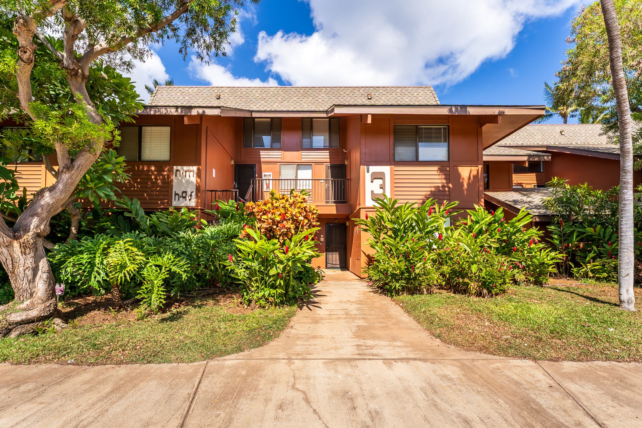 Summer Maui Modern Cute Chic Beach Retreat-sleep 6 - Image 32