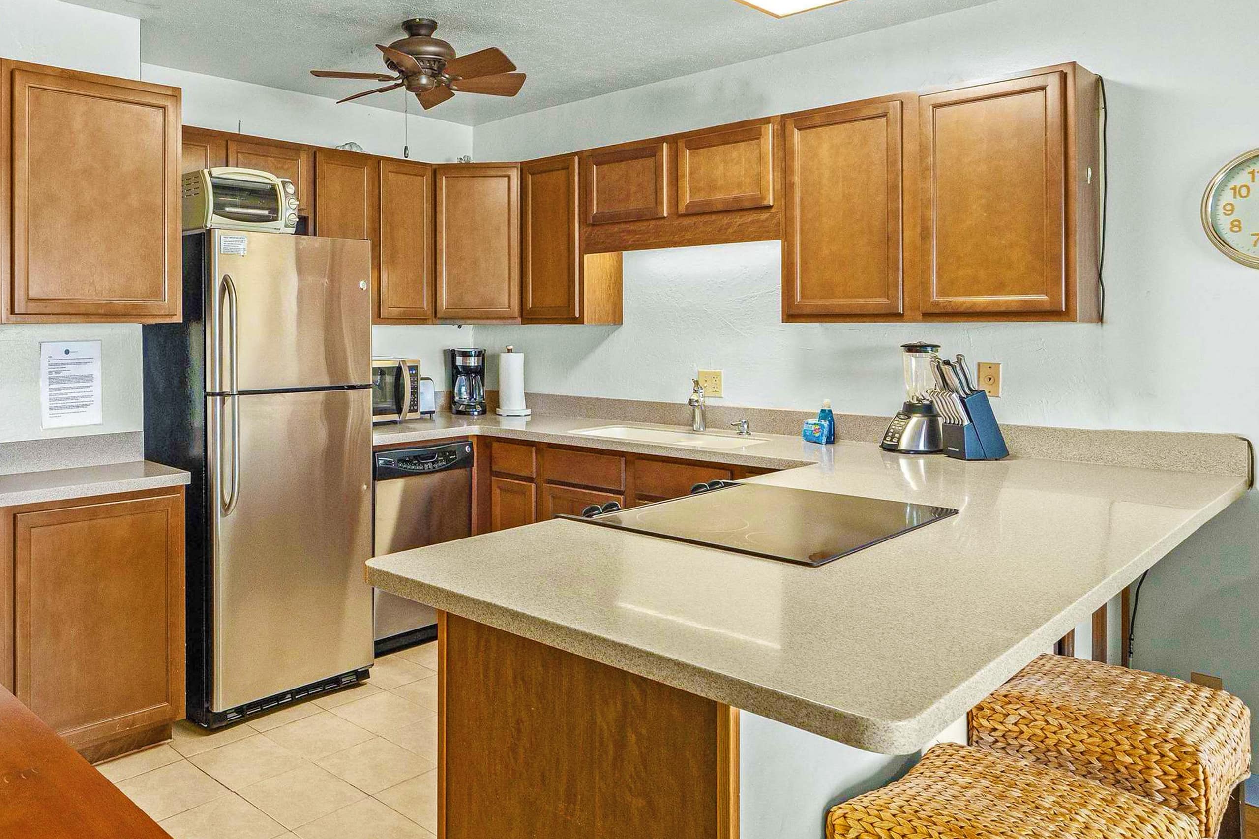 Condo in Kihei · ★4.86 · 1 bedroom · 2 beds · 1 private bath - Image 10