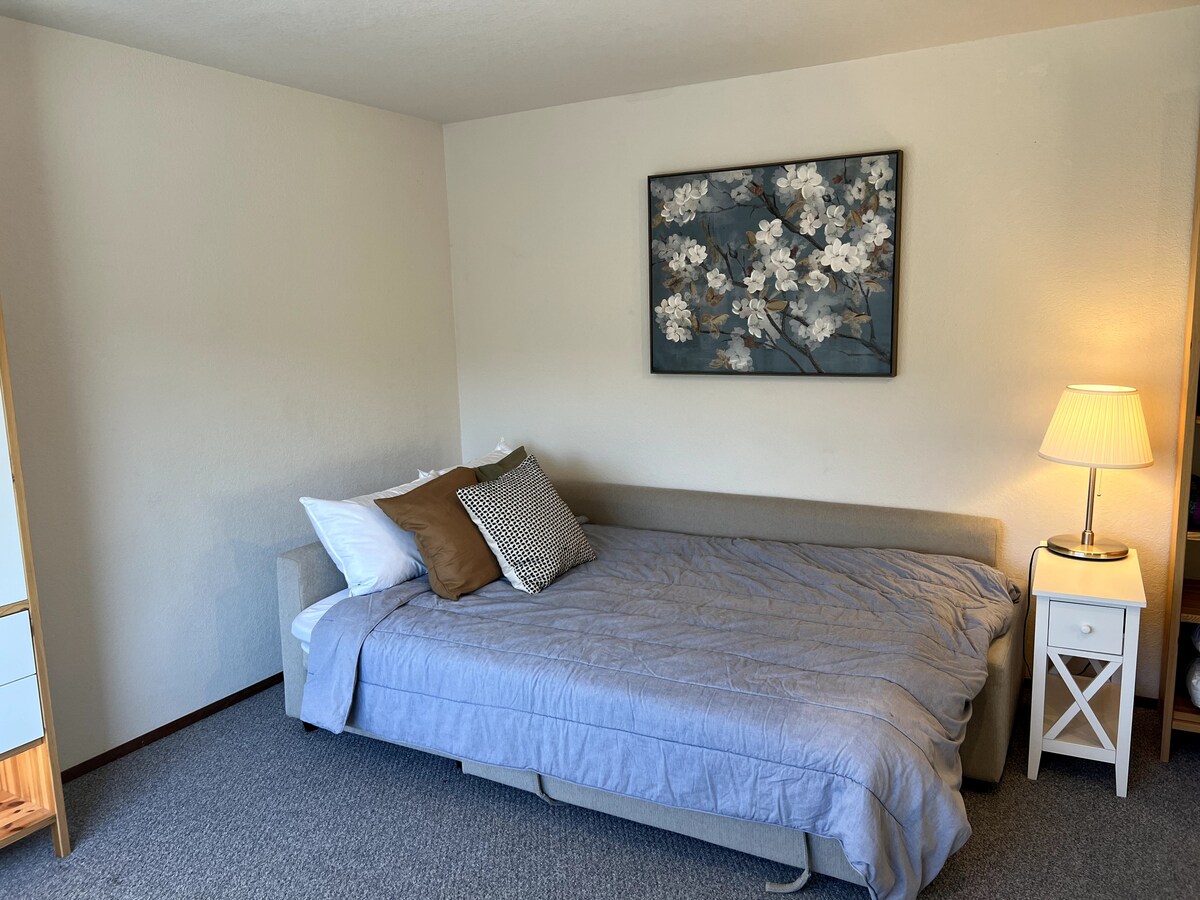 საძინებელი 3