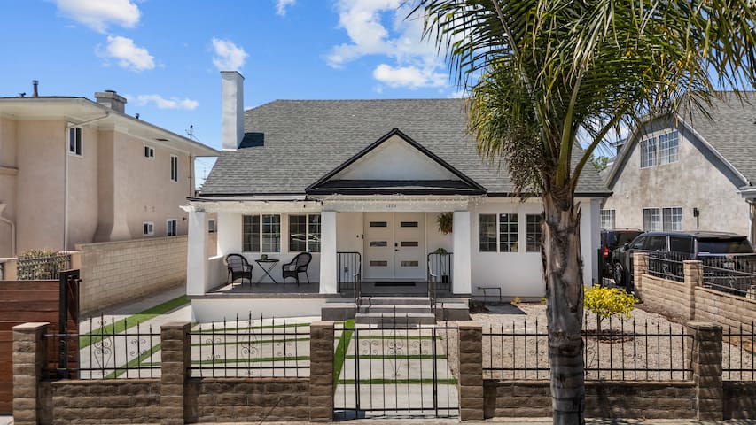 Los Feliz – Hollywood’ Haus gallery image 3