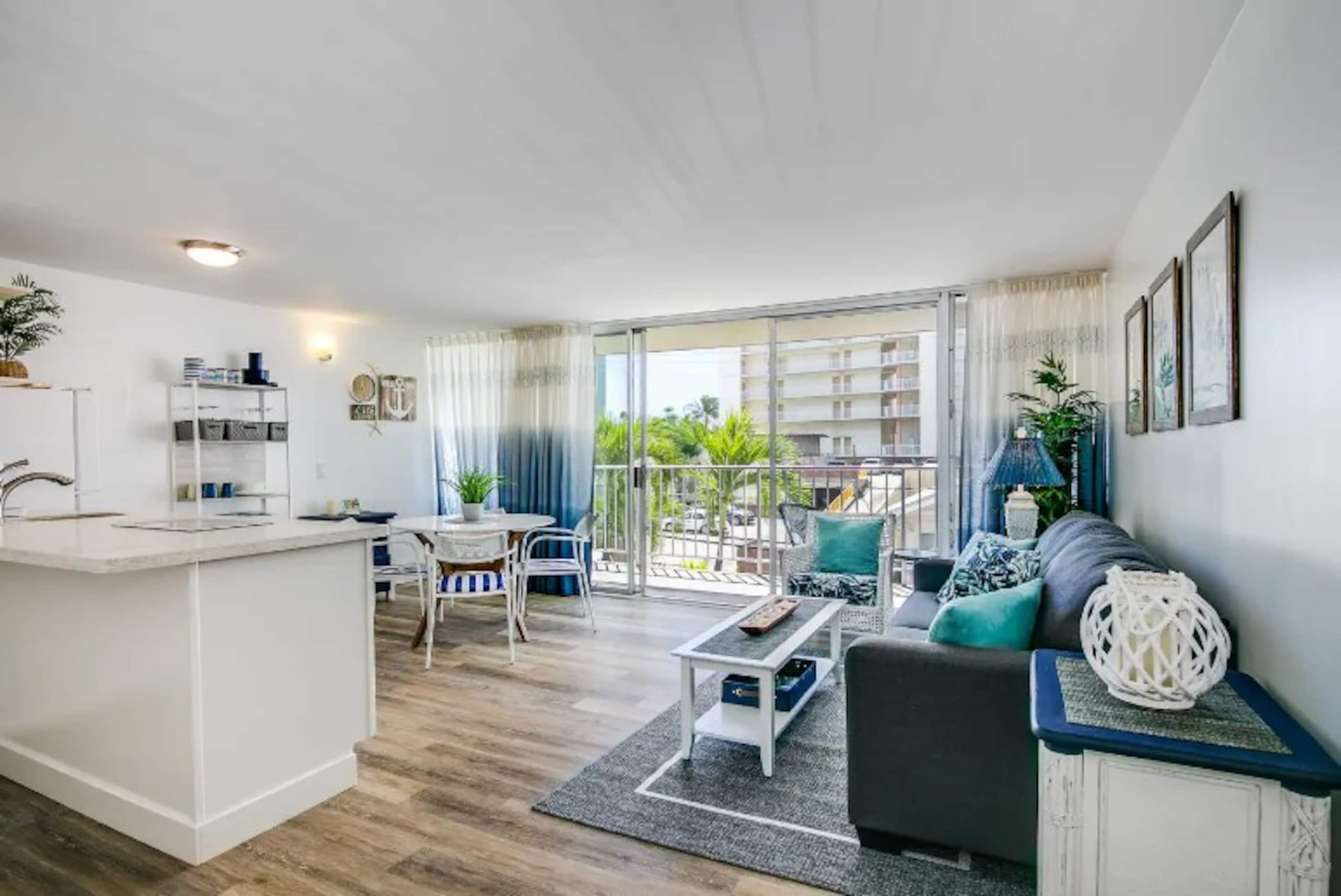 TWP 305 - Waikiki Beach Retreat - Image 3