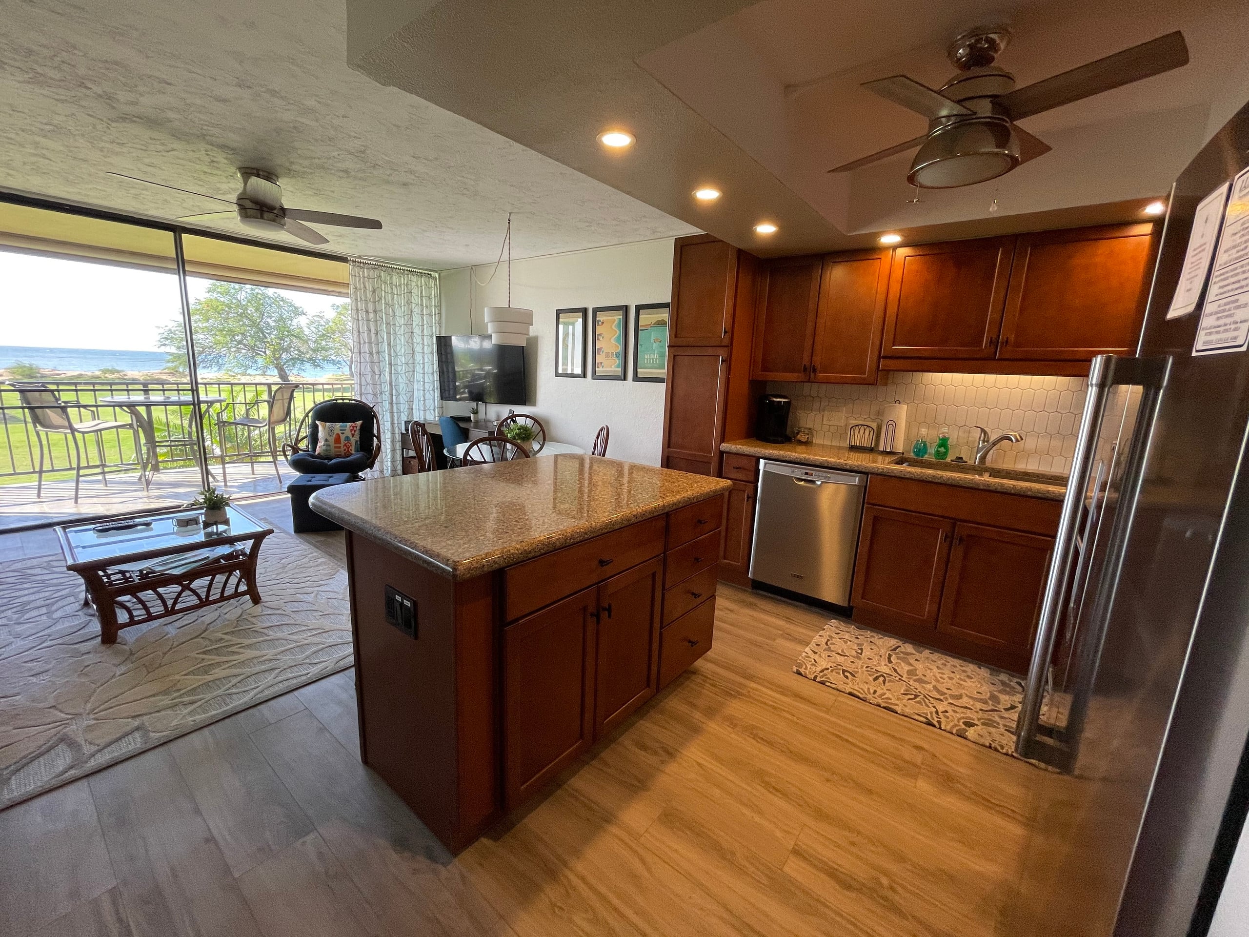 Luana Kai D205, Ocean View 1Bed - Image 3