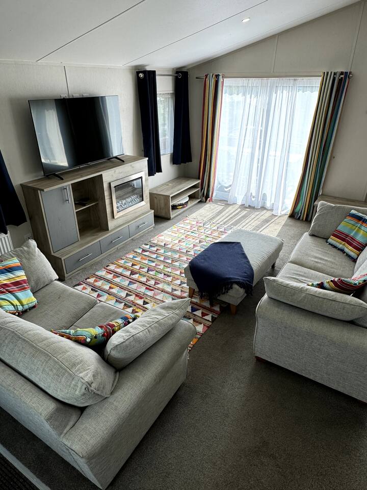 Yellow Bush Lodge - Isle of Wight