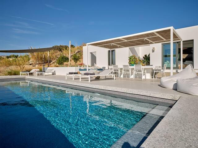 Villa in Paros Villa Nest gallery image 2