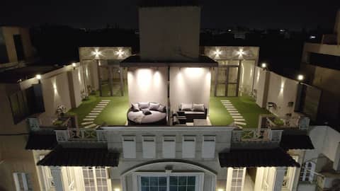 Three Bedroom Rooftop Apartment in 6 October Cairo