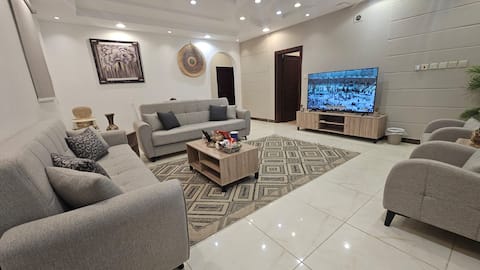 3BR apartment close to the Prophet's Mosque