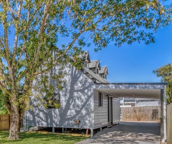 Gabba Central Lofthouse. 2BR/Pets