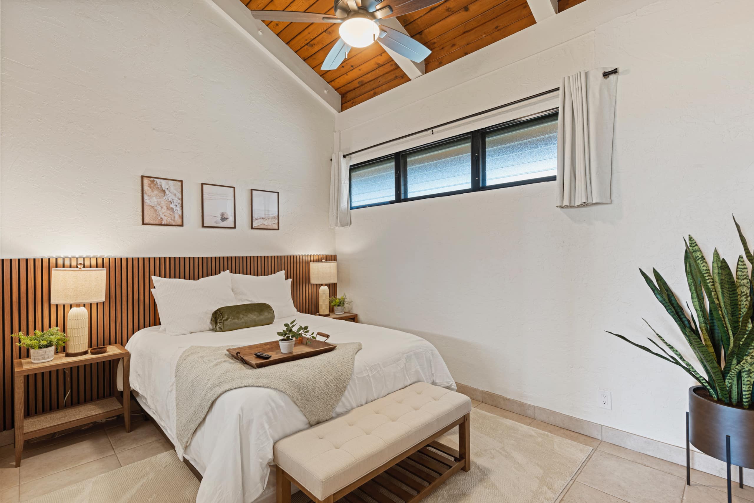 3 Bed Oceanfront Penthouse - Image 11