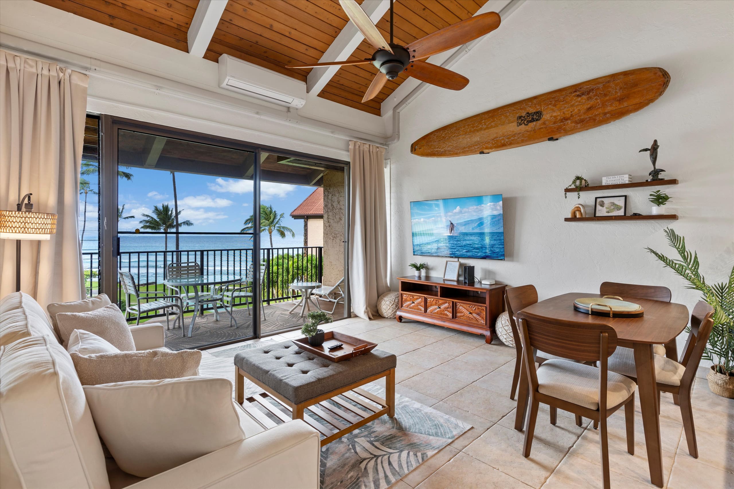 3 Bed Oceanfront Penthouse - Image 3