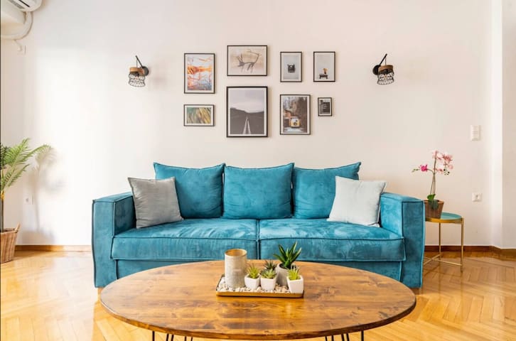 Luxury 3 bedroom in the heart of Athens