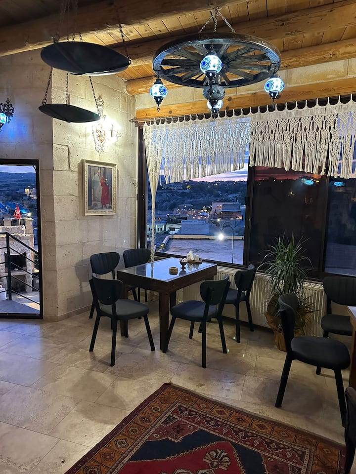 Jakuzili Kaya Oda-mizan Cave - Kapadokya