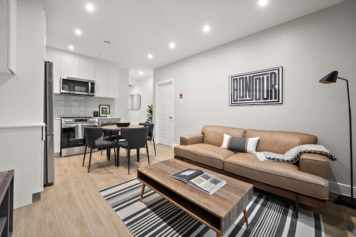 Luxurious new Historic 2 bedroom Apartment