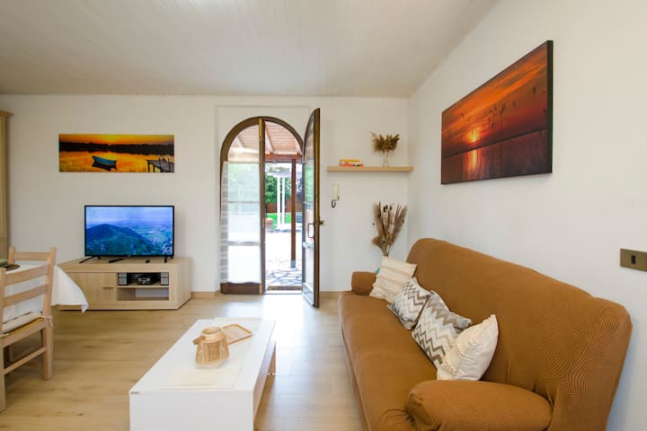 Villa Asia, Private Villa Fenced And Heated Pool - Castiglione del Lago