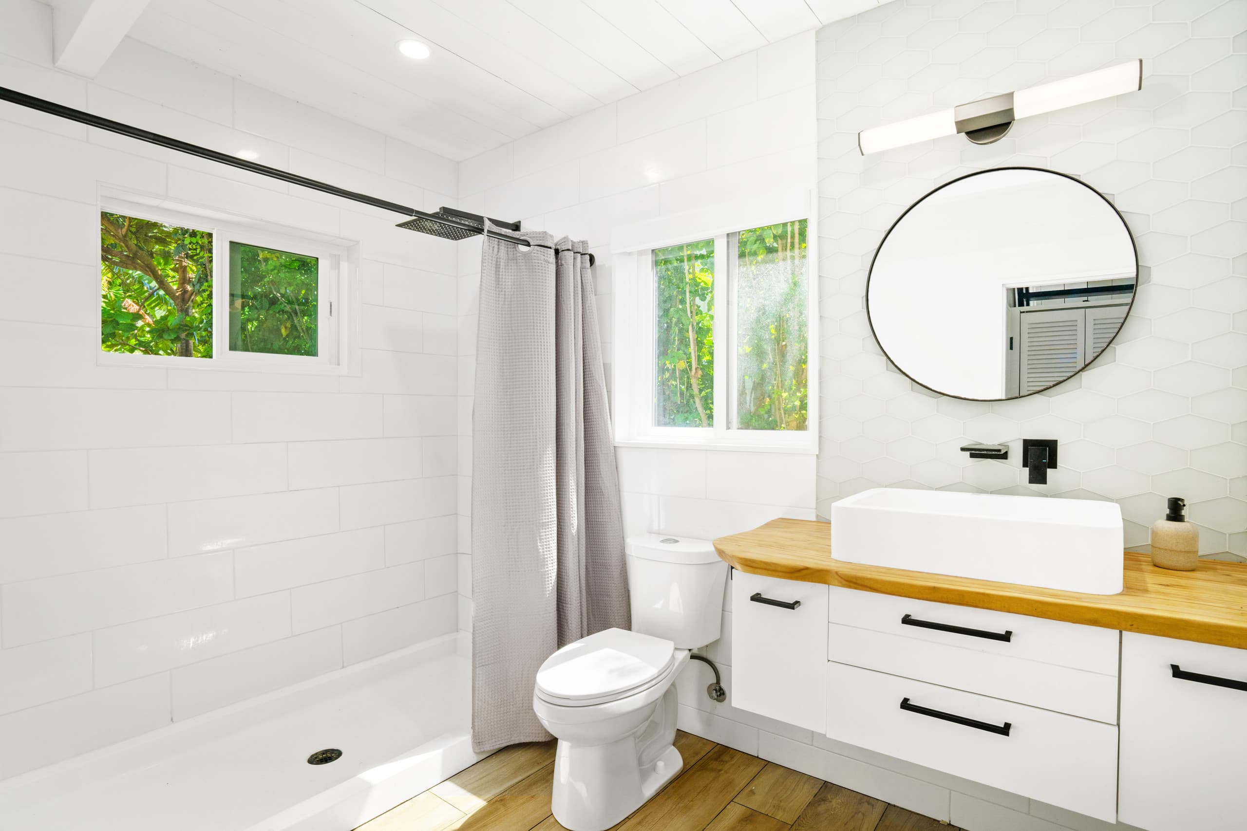 Home in Hanalei · ★5.0 · 3 bedrooms · 3 beds · 2 baths - Photo 10