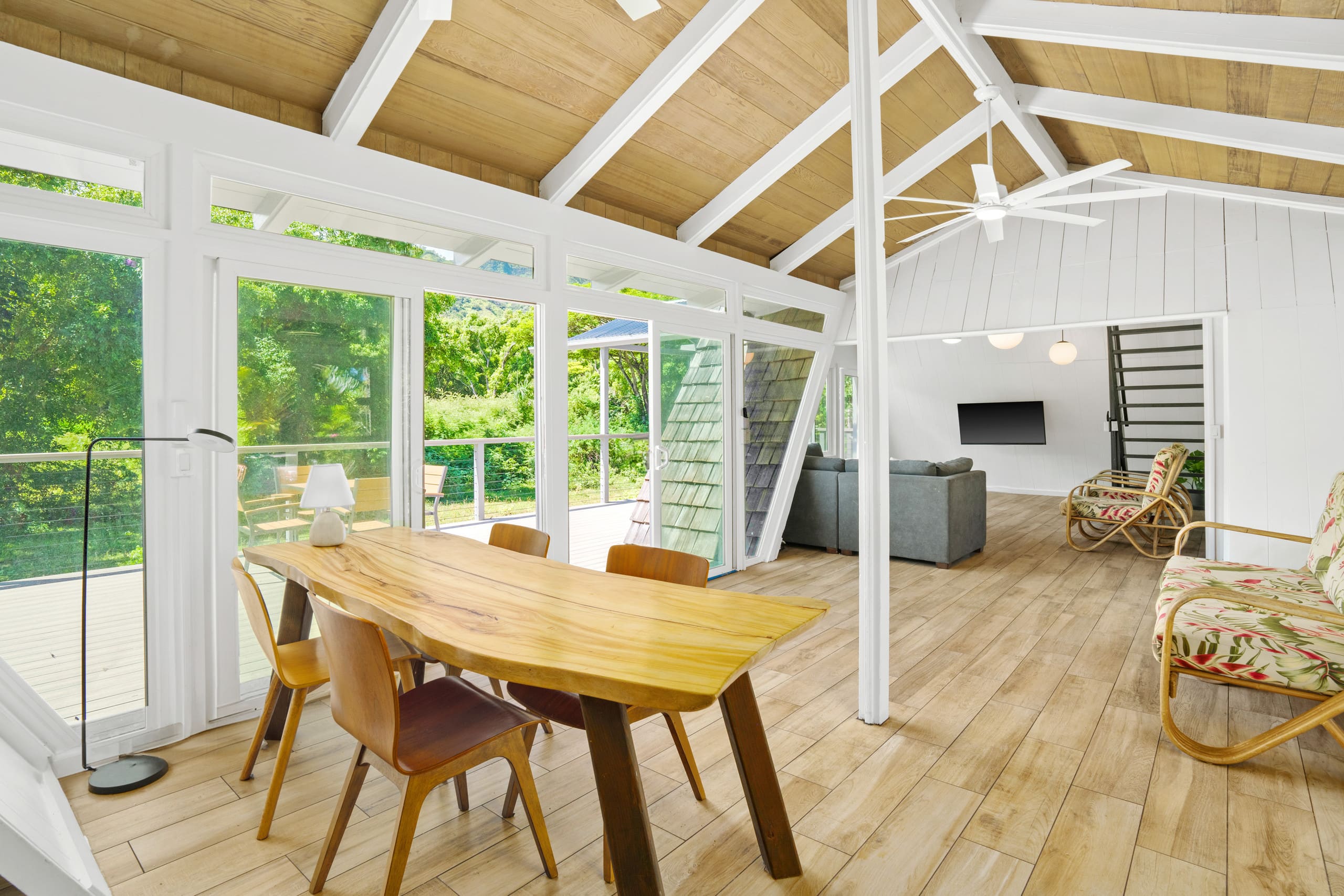 Home in Hanalei · ★5.0 · 3 bedrooms · 3 beds · 2 baths - Photo 11