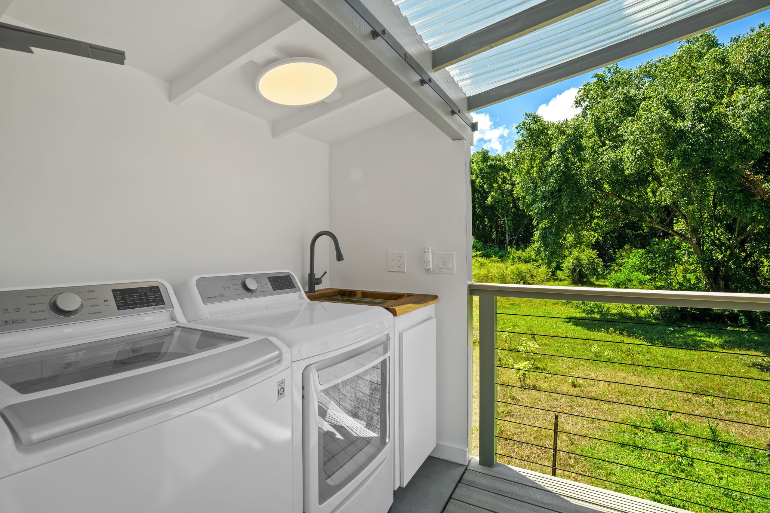 Home in Hanalei · ★5.0 · 3 bedrooms · 3 beds · 2 baths - Photo 20