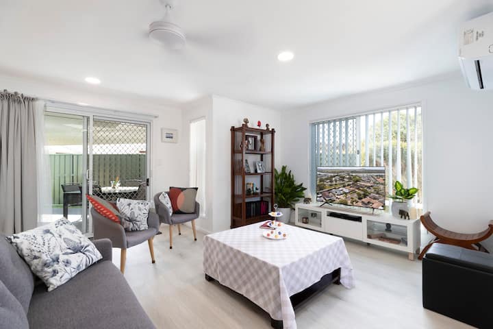 Silver Sky | Modern Comfort By Maroochy River - Sunshine Coast