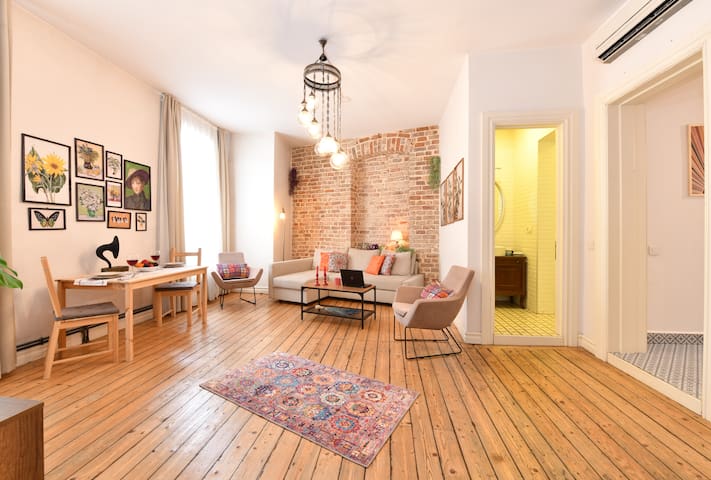 Merve-Ahmet managed Airbnb listing 2