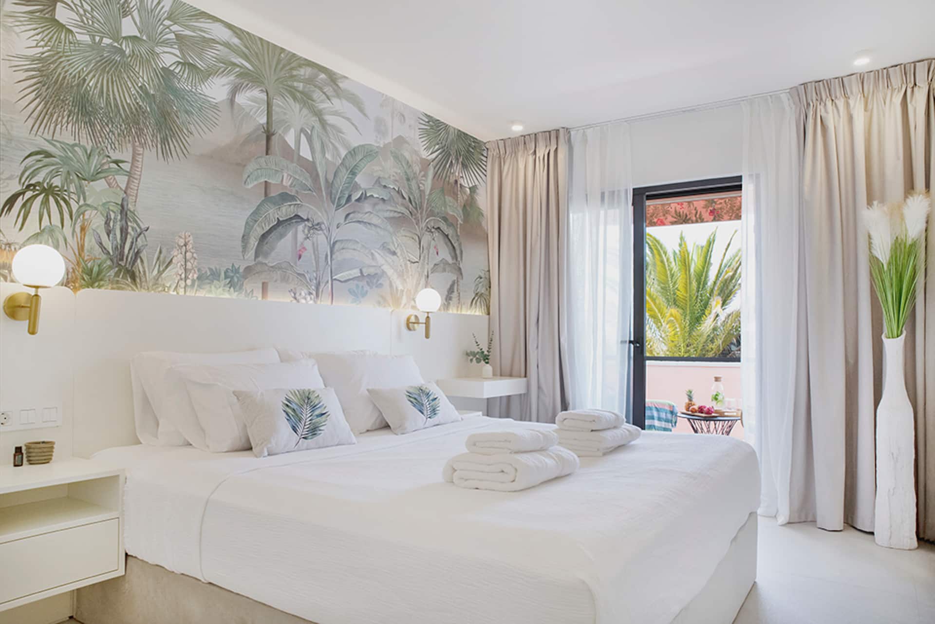 TMS Veramar Luxury 2BR • AC • Beach • Pool&Parking