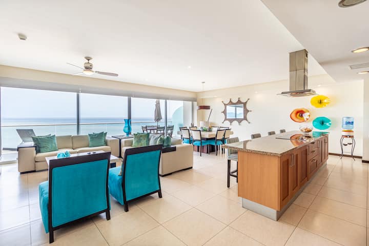 Oceanfront Splendor - Puerto Vallarta