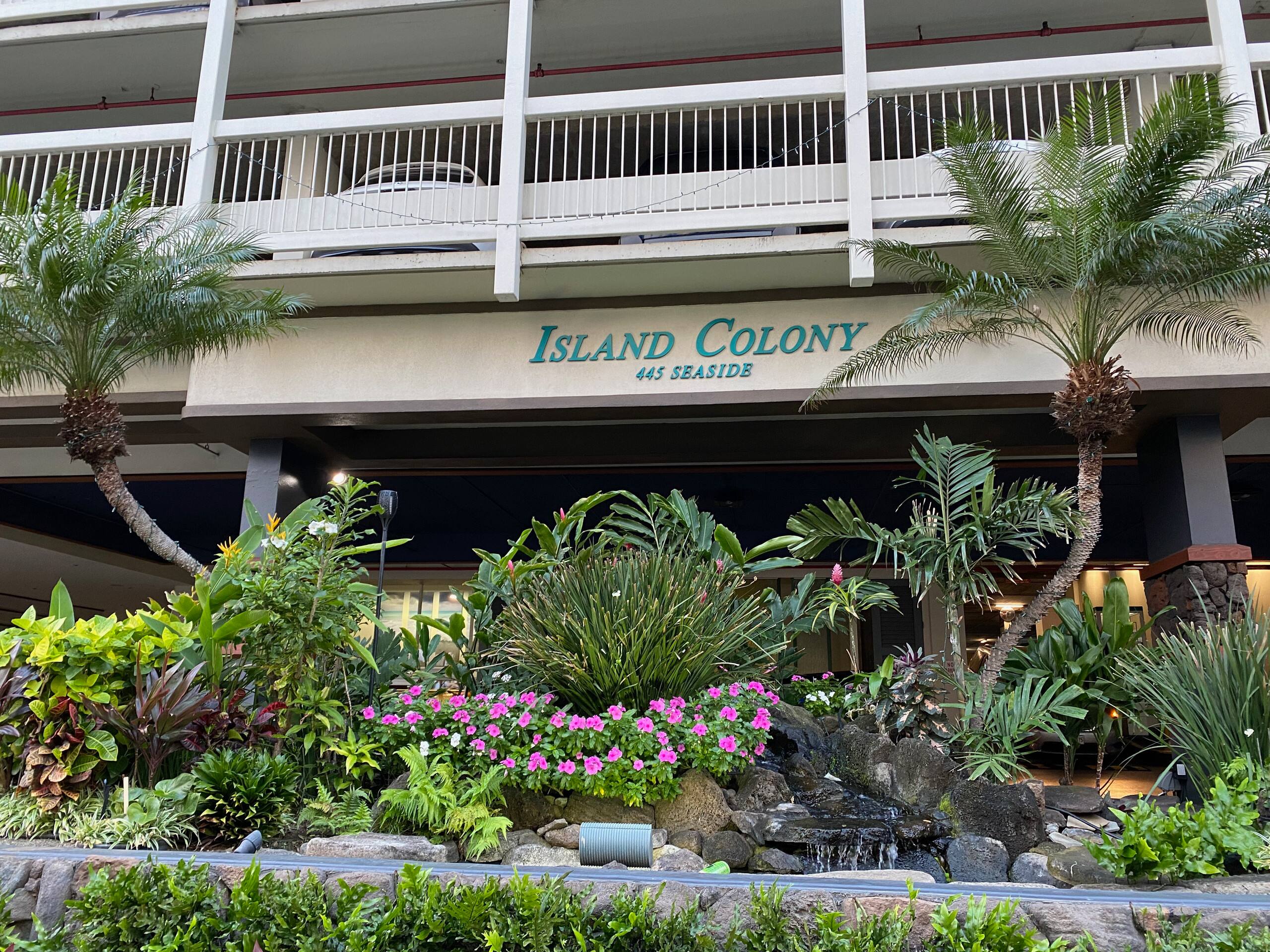 Condo in Honolulu · ★4.84 · 1 bedroom · 5 beds · 1 private bath - Image 51