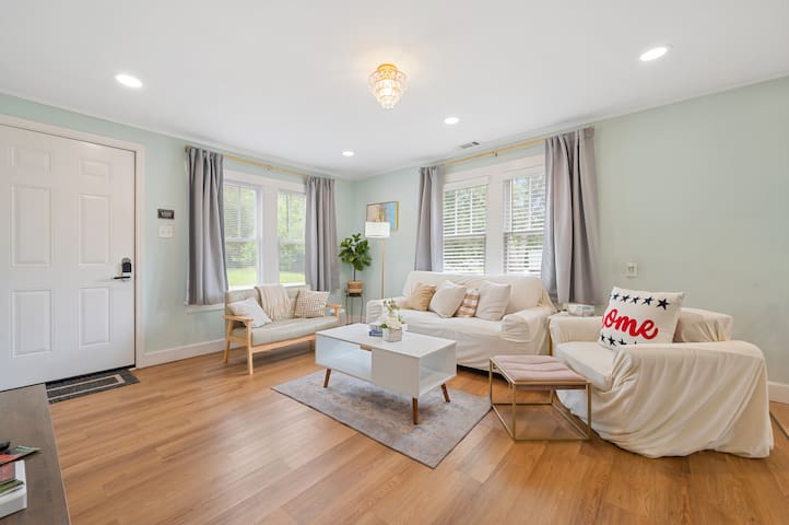 Home&Decor business managed Airbnb listing 3