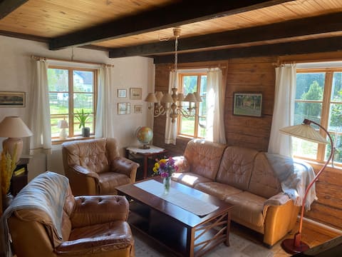 Popular Airbnb listing: Charming cottage in the countryside of Småland in Kalmar