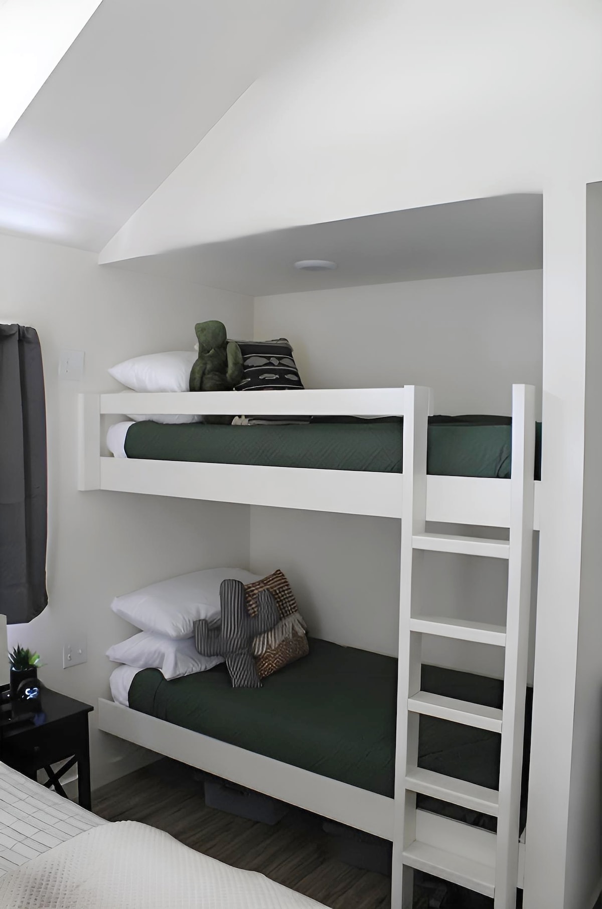 საძინებელი 3