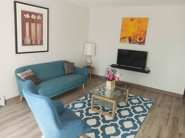 The StayEz.com managed Airbnb listing 1
