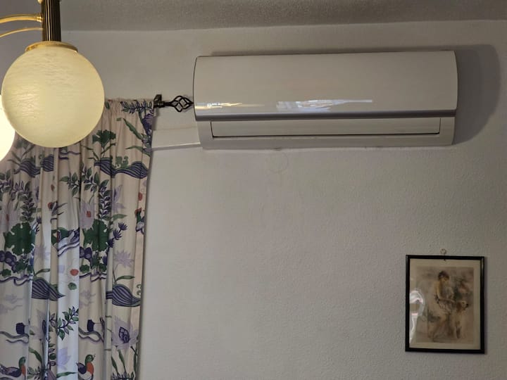 Spacious And Cozy Flat Just Steps From The Center - Alicante