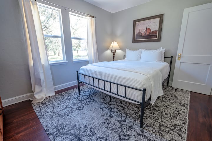 غرفة النوم 1