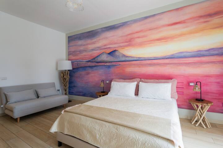 I Colori del Golfo Home in Naples’ Historic Center gallery image 2