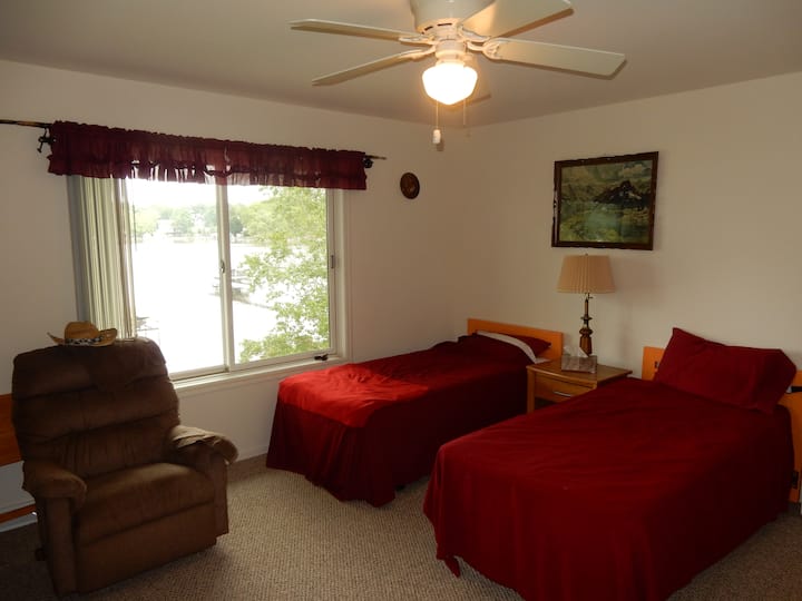 Dvojlôžka na druhom poschodí