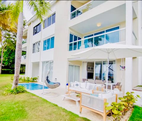 Gorgeous 7BR Beachfront Triple Condo -Private Pool