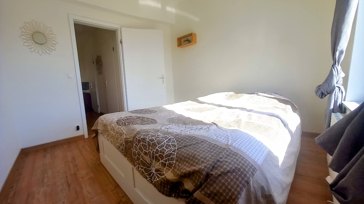 غرفة النوم 2