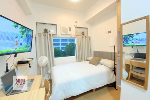 Cozy room w/ WiFi+TV+Netflix at Northgate Alabang