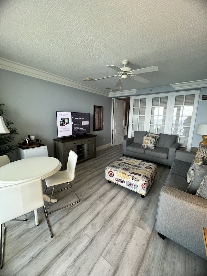 2 Queen Bed - Coastal Serenity Suite - 9th Floor - Fort Lauderdale