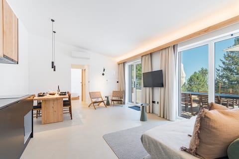 Mountain Cottage w/ Salt Pool - TerraSena D