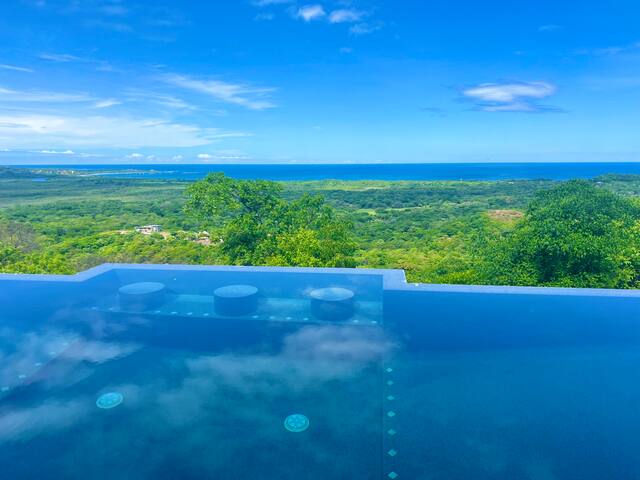 Ocean View+Infinity Pool+King Beds+Private Villa